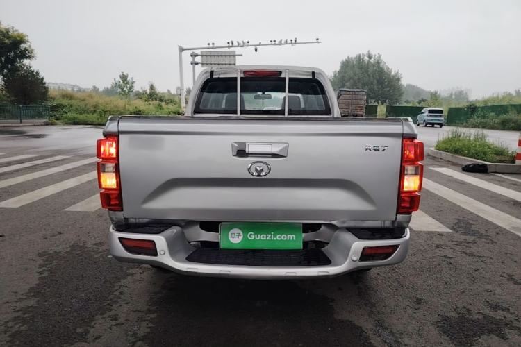 Used Great Wall Wingle 7 2019 2.0T Diesel Two-Wheel Drive Value Edition China VI Standard Big Double Cab GW4D20M Rear