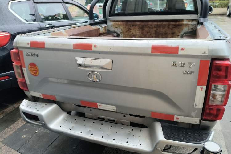 Used Great Wall Wingle 7 2019 2.0T Diesel Two-Wheel Drive Elite Version China VI Standard Big Double Cabin GW4D20M Rear