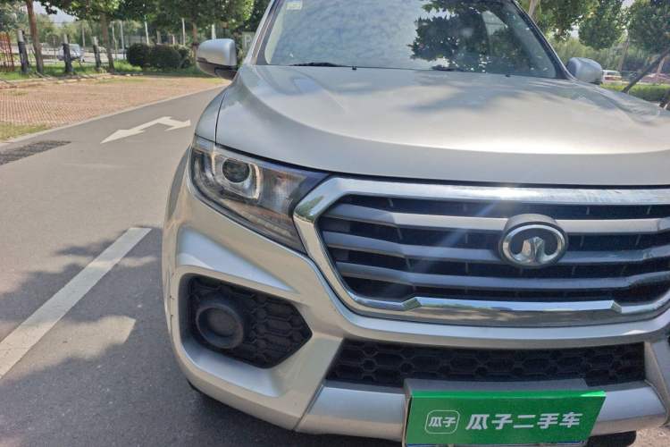 Used Great Wall Wingle 7 2019 2.0T Diesel Two-Wheel Drive Value Edition China VI Standard Big Double Cab GW4D20M Right Front Headlight