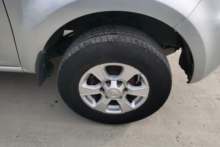 Used Great Wall Wingle 7 2019 2.0T Diesel Two-Wheel Drive Elite Version China VI Standard Big Double Cabin GW4D20M Right Front Wheel Hub