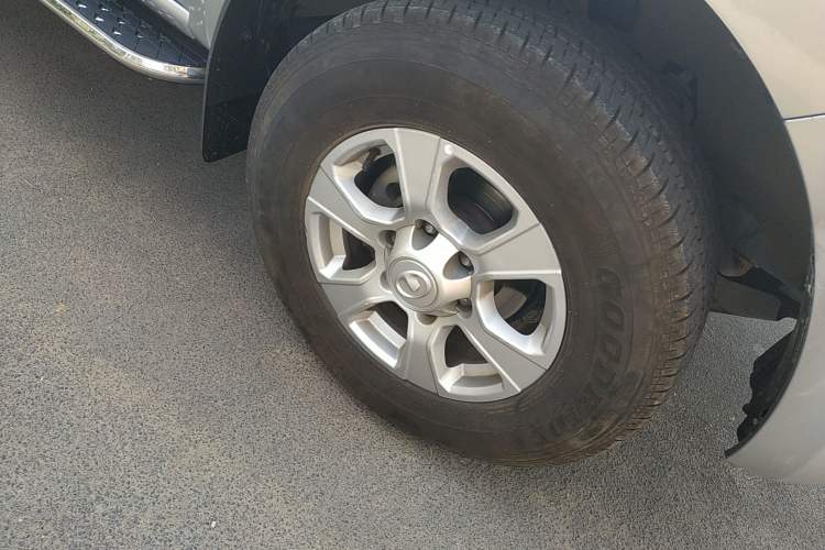 Used Great Wall Wingle 7 2019 2.0T Diesel Two-Wheel Drive Elite Version China VI Standard Big Double Cabin GW4D20M Right Front Wheel Hub