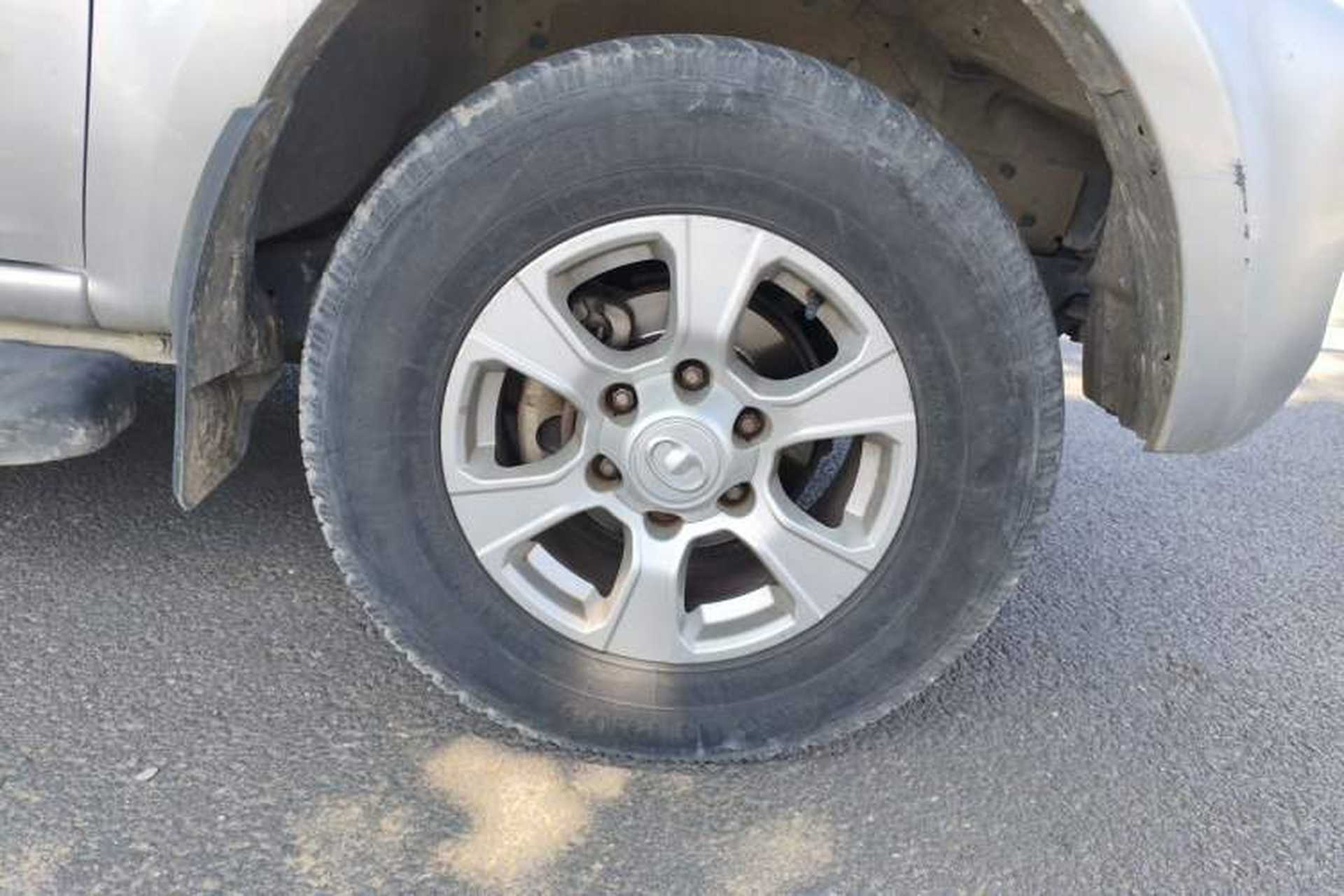 Used Great Wall Wingle 7 2019 2.0T Diesel Two-Wheel Drive Value Edition China VI Standard Big Double Cab GW4D20M Right Front Wheel Hub
