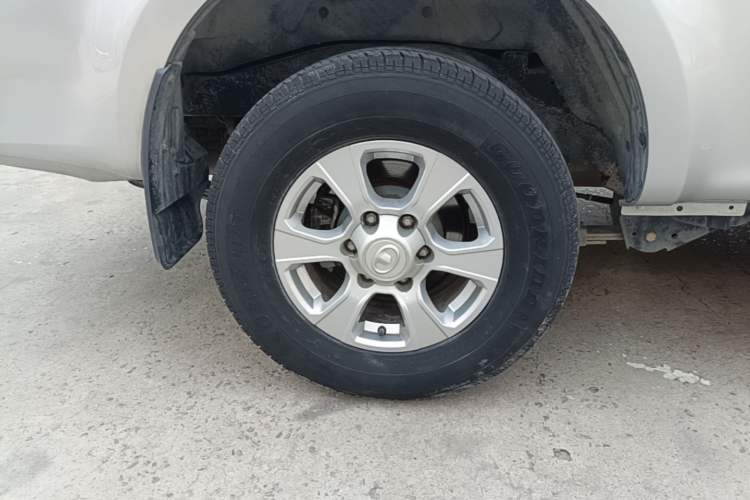 Used Great Wall Wingle 7 2019 2.0T Diesel Two-Wheel Drive Elite Version China VI Standard Big Double Cabin GW4D20M Right Rear Wheel Hub