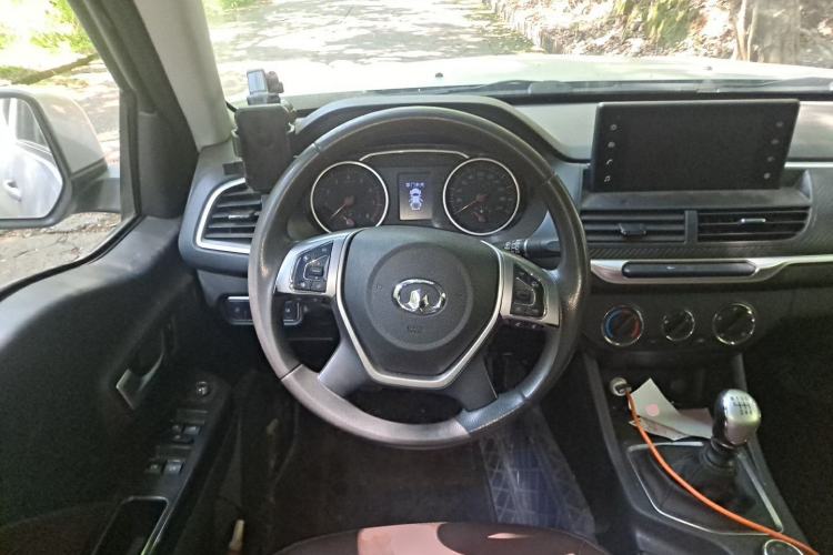Used Great Wall Wingle 7 2019 2.0T Gasoline 4x4 Elite Version China VI Standard Big Double GW4C20B Steering Wheel