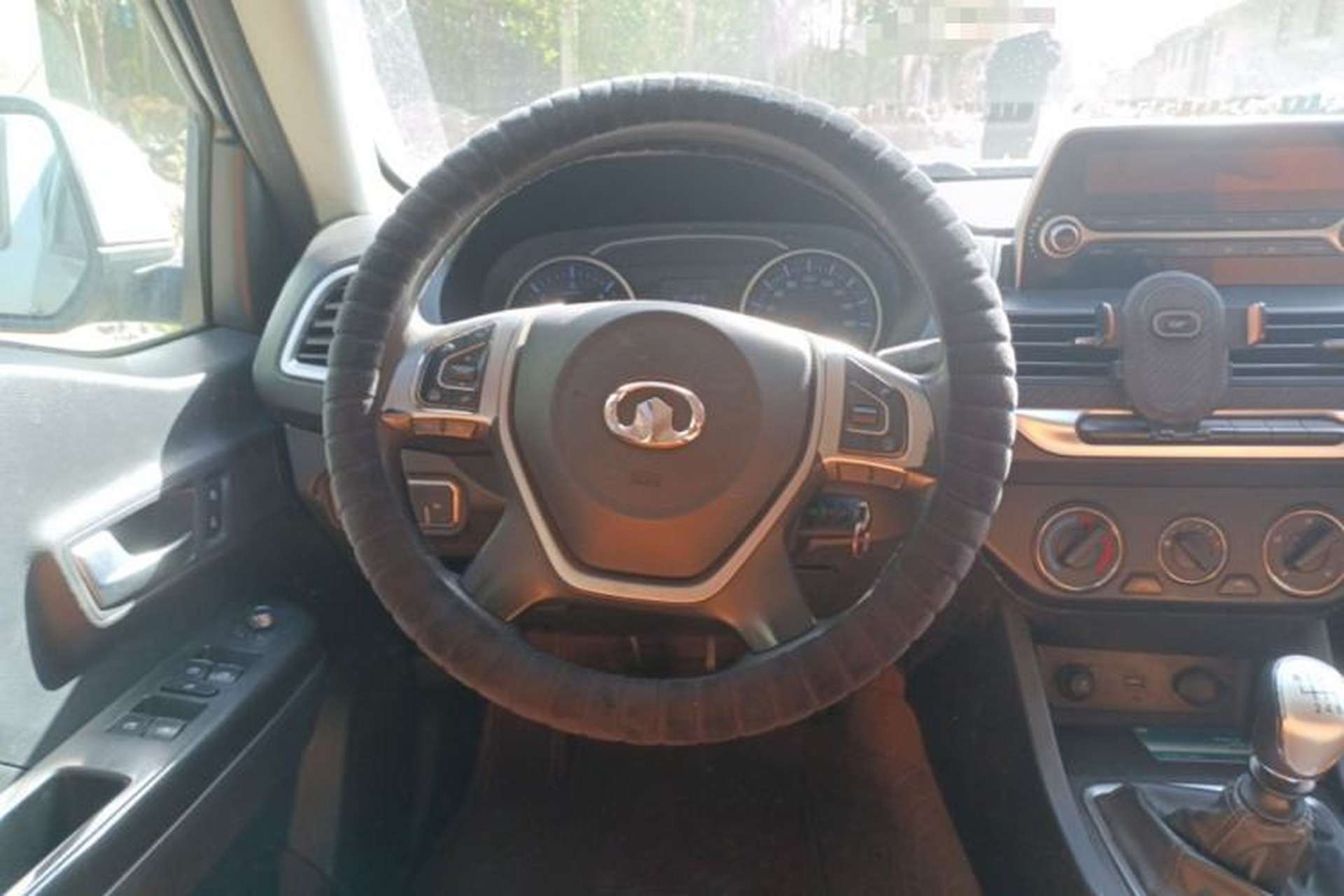 Used Great Wall Wingle 7 2019 2.0T Diesel Two-Wheel Drive Elite Version China VI Standard Big Double Cabin GW4D20M Steering Wheel