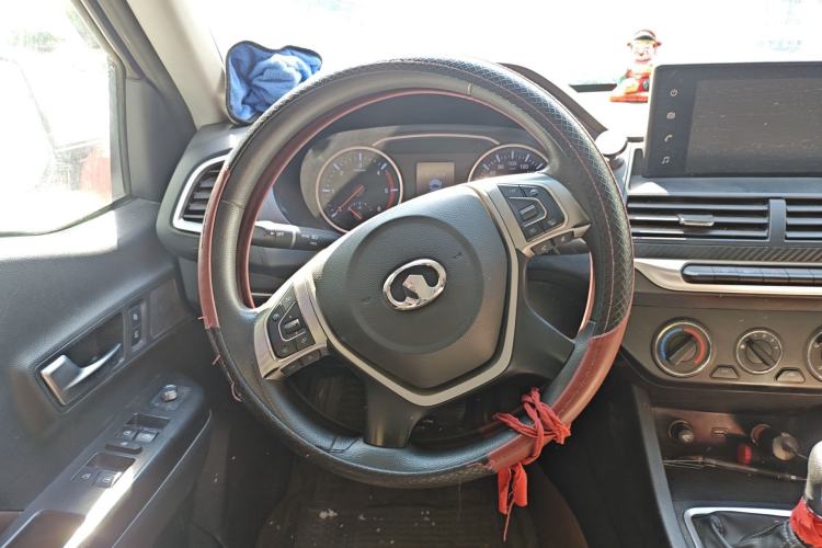 Used Great Wall Wingle 7 2019 2.0T Diesel Two-Wheel Drive Elite Version China VI Standard Big Double Cabin GW4D20M Steering Wheel