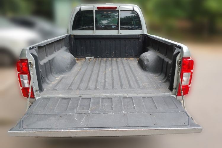 Used Great Wall Wingle 7 2019 2.0T Diesel Two-Wheel Drive Value Edition China VI Standard Big Double Cab GW4D20M Trunk