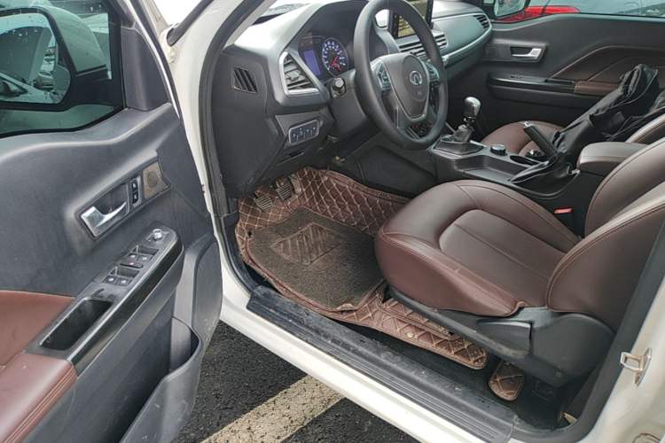 Used Great Wall Wingle 7 2019 2.0T Gasoline 4x4 Elite Version China VI Standard Big Double GW4C20B Driver Seat