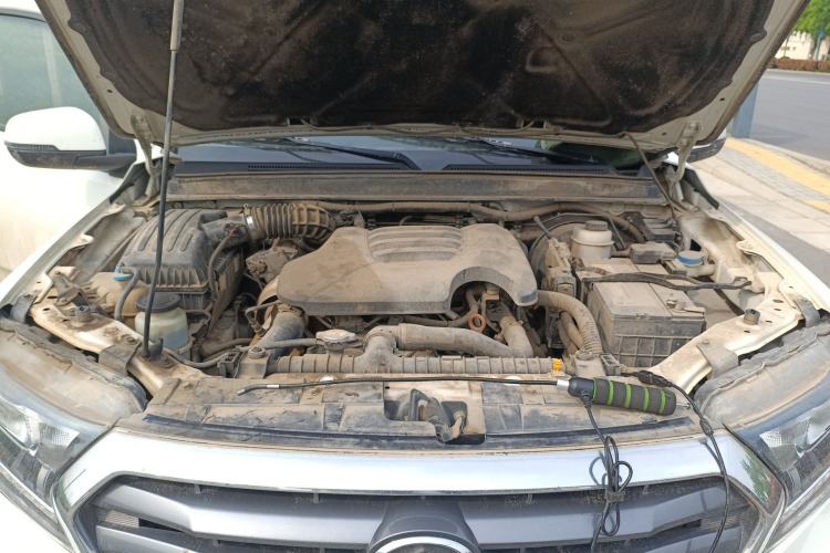 Used Great Wall Wingle 7 2019 2.0T Diesel 4x4 Elite Version China VI Standard Big Double Cab – GW4D20M Engine Bay