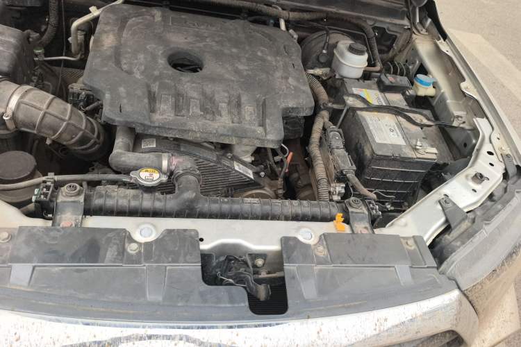 Used Great Wall Wingle 7 2019 2.0T Diesel 4x4 Elite Version China VI Standard Big Double Cab – GW4D20M Engine Bay Left