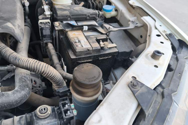 Used Great Wall Wingle 7 2019 2.0T Gasoline 4x4 Elite Version China VI Standard Big Double GW4C20B Engine Bay Left