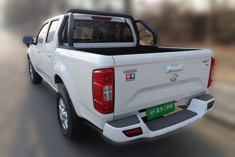 Used Great Wall Wingle 7 2019 2.0T Gasoline Two-Wheel Drive Value Edition China VI Standard Compact SUV GW4C20B Exterior 3