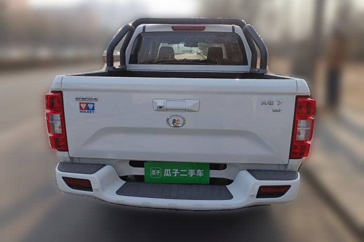 Used Great Wall Wingle 7 2019 2.0T Gasoline Two-Wheel Drive Value Edition China VI Standard Compact SUV GW4C20B Exterior 4