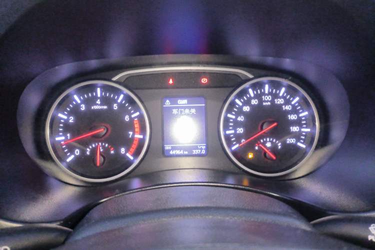 Used Great Wall Wingle 7 2019 2.0T Gasoline Two-Wheel Drive Elite Version China VI Standard Big Double Cabin GW4C20B Instrument Cluster