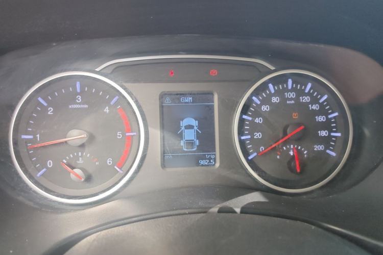 Used Great Wall Wingle 7 2019 2.0T Diesel Two-Wheel Drive Elite Version China VI Standard Big Double Cabin GW4D20M Instrument Cluster