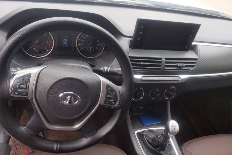 Used Great Wall Wingle 7 2019 2.0T Four-Wheel Drive Value Edition Big Double 4D20D Interior 3