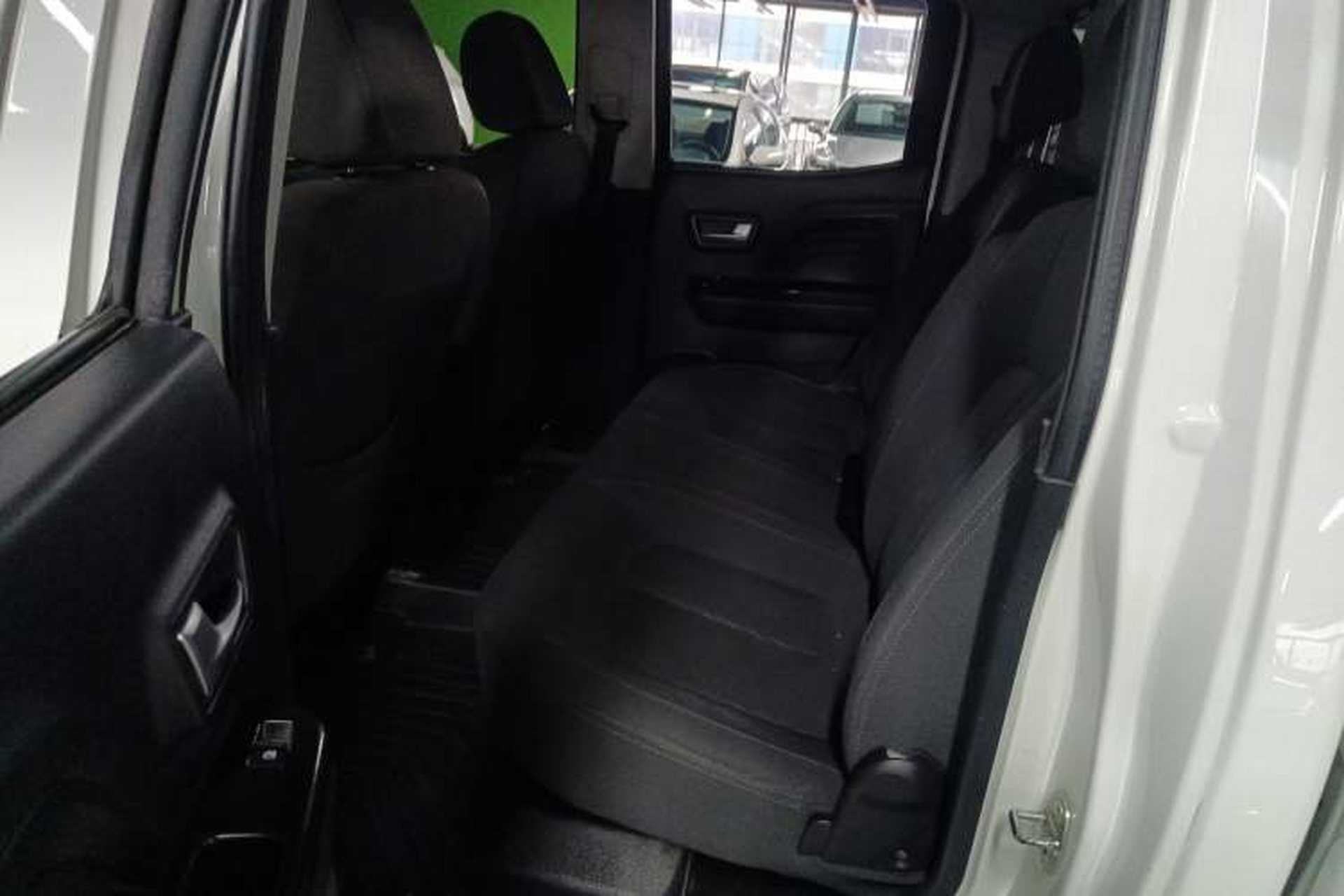 Used Great Wall Wingle 7 2019 2.0T Gasoline 4x4 Value Edition China VI Standard Big Double Cabin – GW4C20B Interior 4
