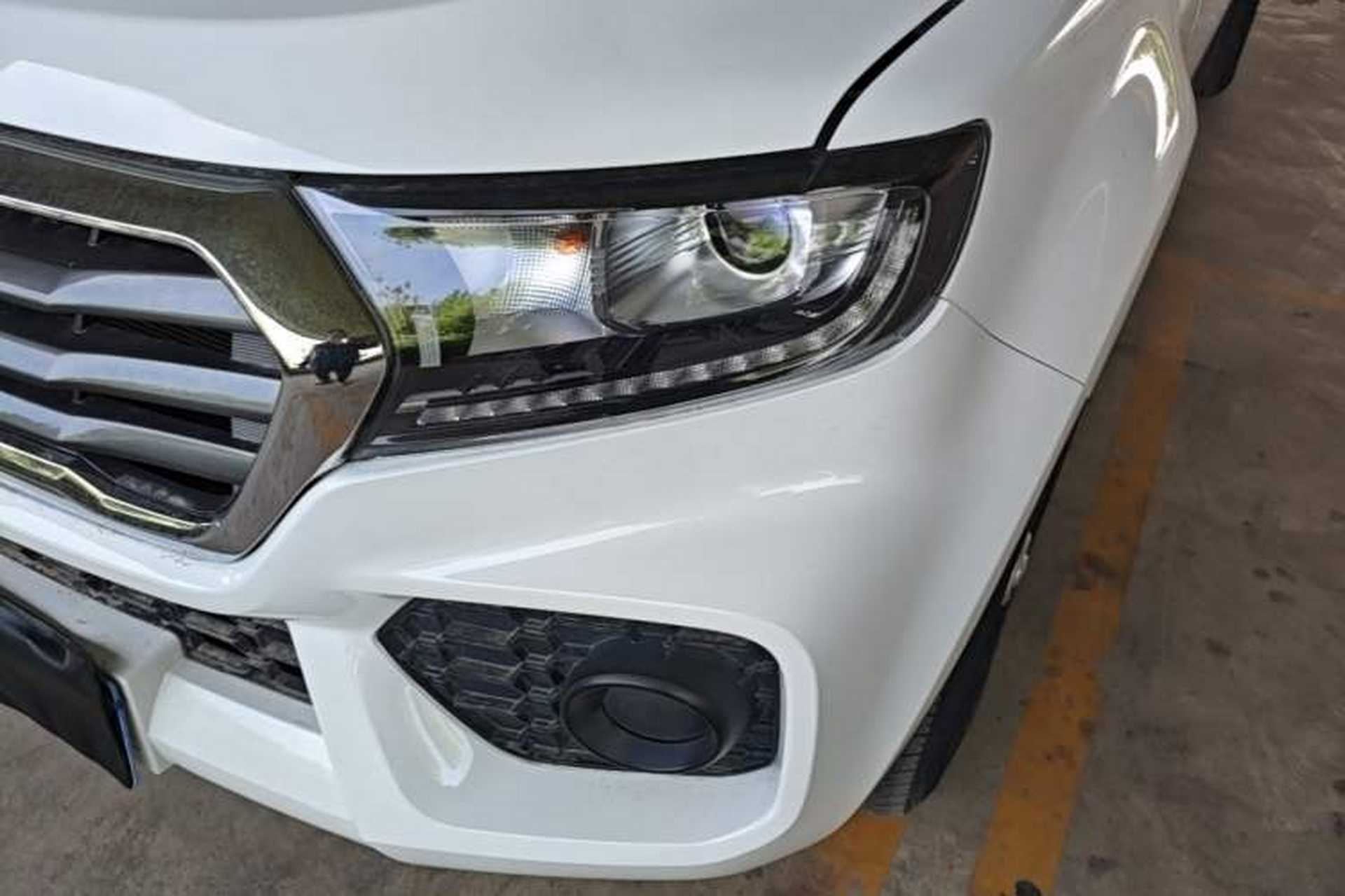 Used Great Wall Wingle 7 2019 2.0T Gasoline Two-Wheel Drive Value Edition China VI Standard Big Double GW4C20B Left Front Headlight