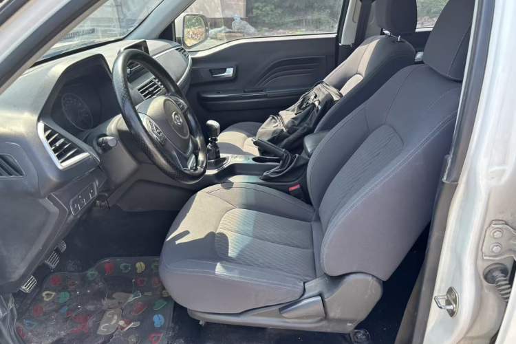 Used Great Wall Wingle 7 2019 2.0T Gasoline Two-Wheel Drive Value Edition China VI Standard Big Double GW4C20B Left Front Seat