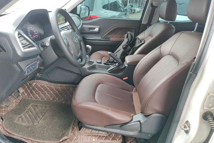 Used Great Wall Wingle 7 2019 2.0T Gasoline 4x4 Elite Version China VI Standard Big Double GW4C20B Left Front Seat
