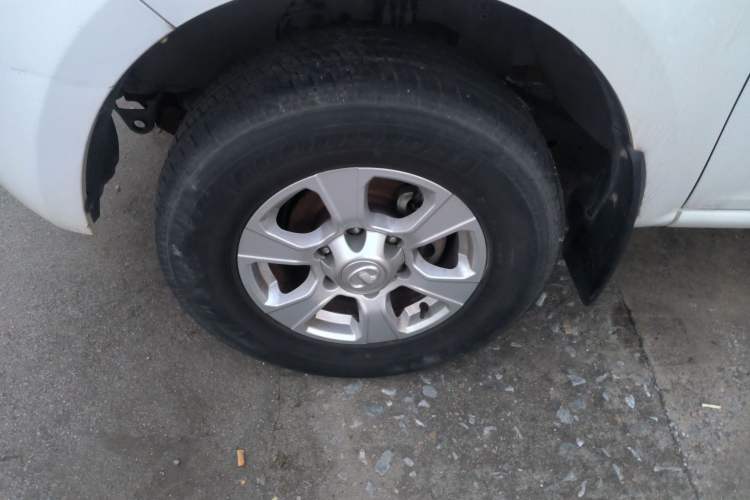 Used Great Wall Wingle 7 2019 2.0T Gasoline Two-Wheel Drive Elite Version China VI Standard Big Double Cabin GW4C20B Left Front Wheel Hub