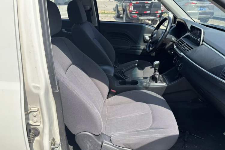 Used Great Wall Wingle 7 2019 2.0T Gasoline Two-Wheel Drive Value Edition China VI Standard Big Double GW4C20B Right Front Seat