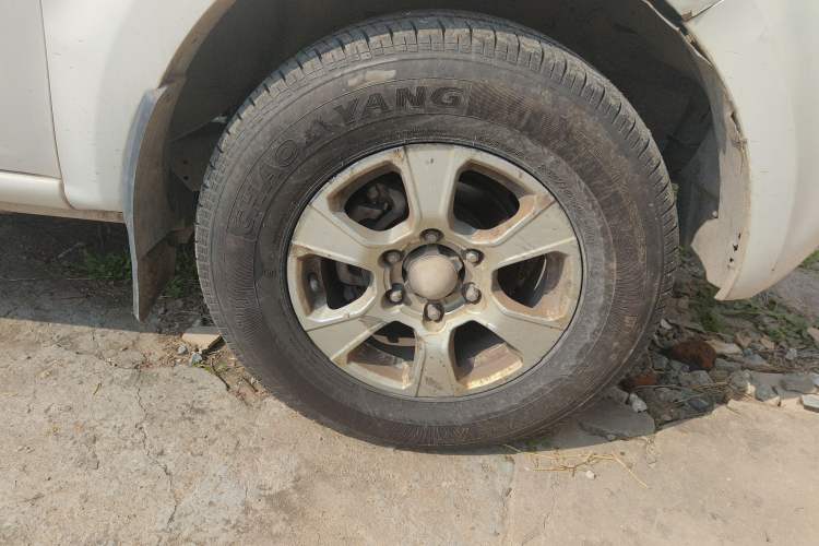Used Great Wall Wingle 7 2019 2.0T Diesel Two-Wheel Drive Value Edition China VI Standard Big Double Cab GW4D20M Right Front Wheel Hub