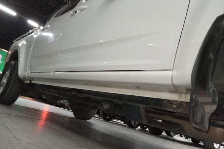 Used Great Wall Wingle 7 2019 2.0T Gasoline Two-Wheel Drive Elite Version China VI Standard Big Double Cabin GW4C20B Right Side Sill