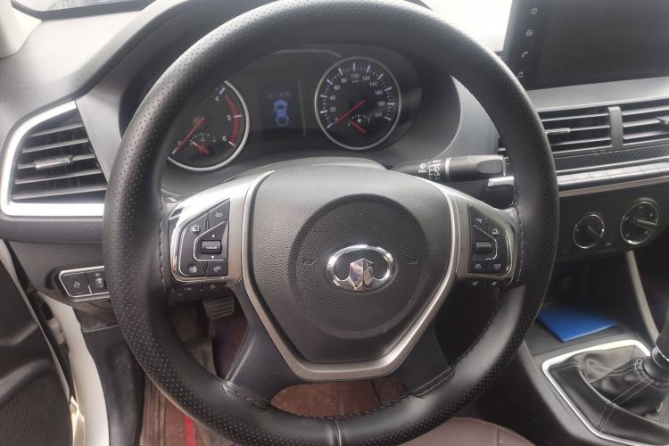 Used Great Wall Wingle 7 2019 2.0T Four-Wheel Drive Value Edition Big Double 4D20D Steering Wheel