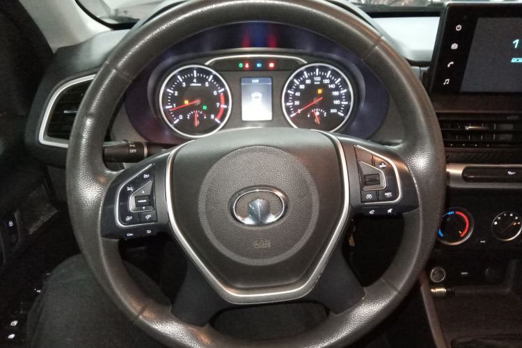 Used Great Wall Wingle 7 2019 2.0T Gasoline Two-Wheel Drive Elite Version China VI Standard Big Double Cabin GW4C20B Steering Wheel