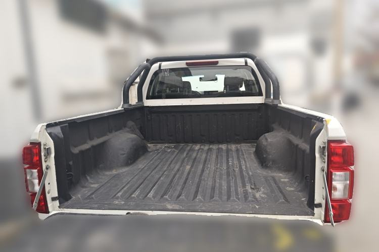 Used Great Wall Wingle 7 2019 2.0T Diesel Two-Wheel Drive Elite Version China VI Standard Big Double Cabin GW4D20M Trunk