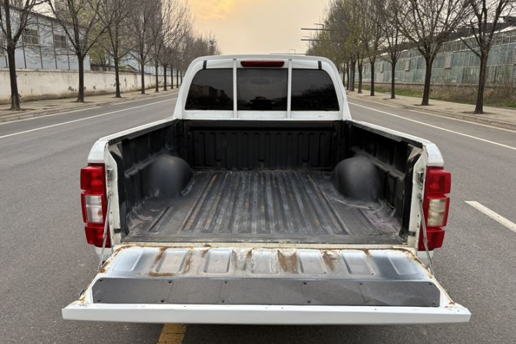 Used Great Wall Wingle 7 2019 2.0T Gasoline Two-Wheel Drive Value Edition China VI Standard Big Double GW4C20B Trunk