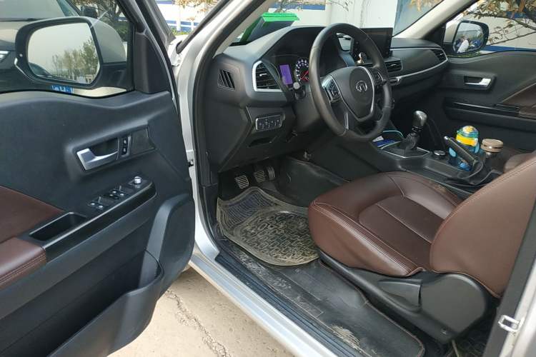 Used Great Wall Wingle 7 2020 2.0T Diesel 4x4 Crown Champion Business-Grade Double Cab GW4D20M Driver Seat