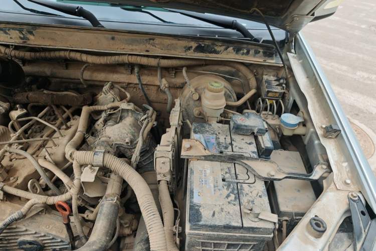 Used Great Wall Wingle 7 2020 2.0T Diesel Two-Wheel-Drive Crown Champion Business-Grade Large Double-Cab GW4D20M Engine Bay Left