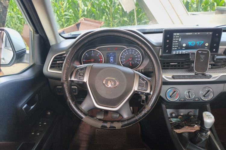 Used Great Wall Wingle 7 2020 2.0T Diesel Two-Wheel-Drive Crown Champion Business-Grade Large Double-Cab GW4D20M Steering Wheel