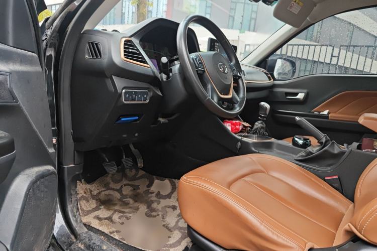 Used Great Wall Wingle 7 2021 2.0T Diesel Two-Wheel Drive Elite Version Big Double GW4D20M Driver Seat