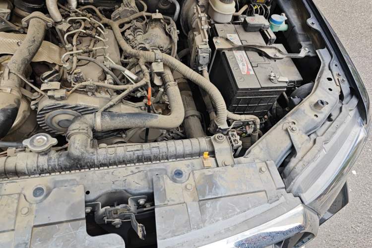 Used Great Wall Wingle 7 2021 2.0T Diesel Two-Wheel Drive Elite Version Big Double GW4D20M Engine Bay Left