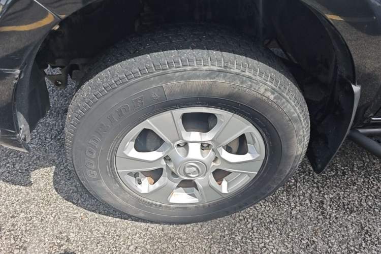 Used Great Wall Wingle 7 2021 2.0T Diesel Two-Wheel Drive Elite Version Big Double GW4D20M Left Front Wheel Hub