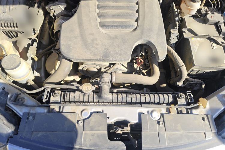 Used Great Wall Wingle 7 2021 2.0T Diesel Two-Wheel Drive Value Edition Big Double GW4D20M Engine Bay