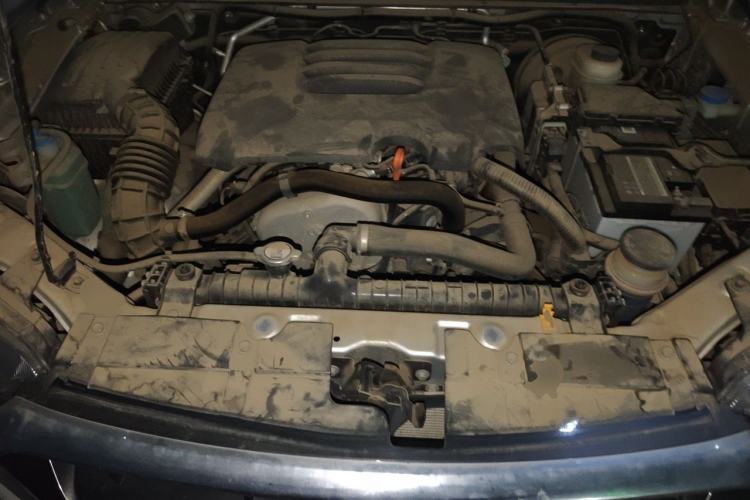 Used Great Wall Wingle 7 2021 2.0T Gasoline Two-Wheel Drive Value Edition Big Double GW4C20B Engine Bay
