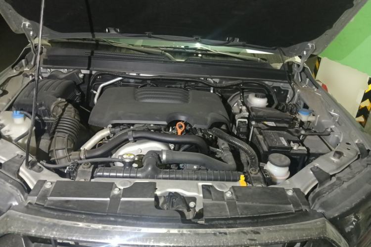 Used Great Wall Wingle 7 2021 2.0T Gasoline Two-Wheel Drive Elite Version with Large Double Cabin GW4C20B Engine Bay