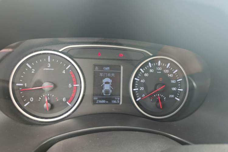 Used Great Wall Wingle 7 2021 2.0T Diesel Two-Wheel Drive Elite Version Big Double GW4D20M Instrument Cluster