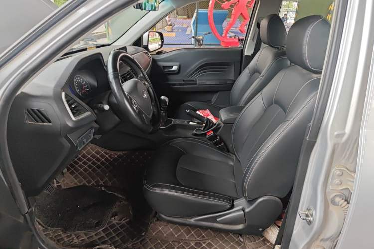 Used Great Wall Wingle 7 2021 2.0T Diesel Two-Wheel Drive Value Edition Big Double GW4D20M Left Front Seat