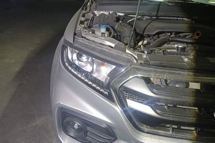 Used Great Wall Wingle 7 2021 2.0T Gasoline Two-Wheel Drive Elite Version with Large Double Cabin GW4C20B Right Front Headlight