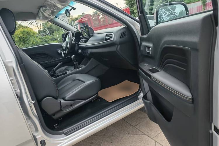 Used Great Wall Wingle 7 2021 2.0T Diesel Two-Wheel Drive Value Edition Big Double GW4D20M Right Front Seat
