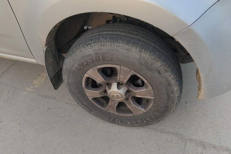 Used Great Wall Wingle 7 2021 2.0T Diesel Two-Wheel Drive Elite Version Big Double GW4D20M Right Front Wheel Hub