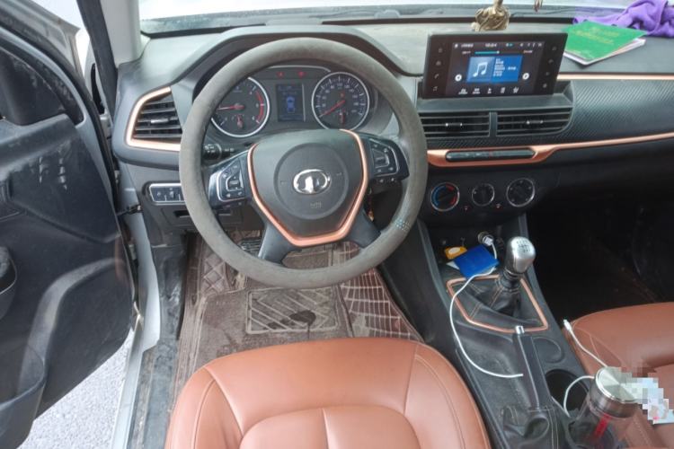 Used Great Wall Wingle 7 2021 2.0T Diesel Two-Wheel Drive Elite Version Big Double GW4D20M Steering Wheel