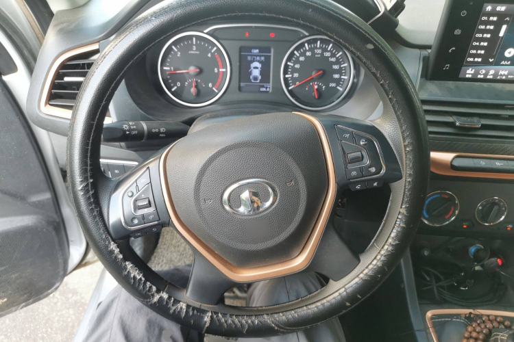 Used Great Wall Wingle 7 2021 2.0T Diesel Two-Wheel Drive Elite Version Big Double GW4D20M Steering Wheel