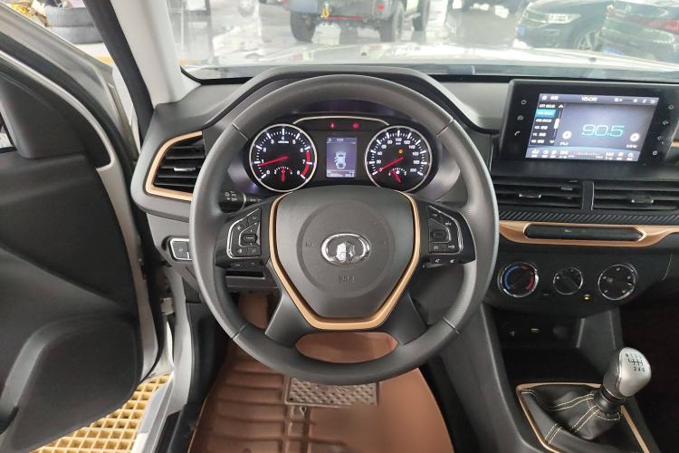 Used Great Wall Wingle 7 2021 2.0T Gasoline Two-Wheel Drive Elite Version with Large Double Cabin GW4C20B Steering Wheel