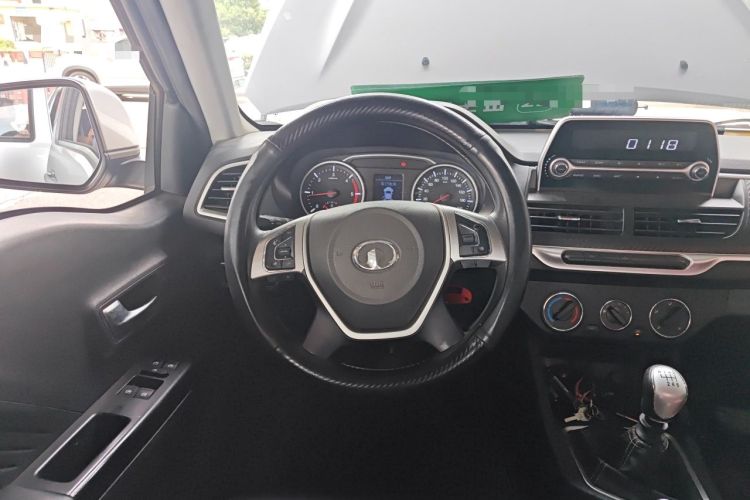 Used Great Wall Wingle 7 2021 2.0T Diesel Two-Wheel Drive Value Edition Big Double GW4D20M Steering Wheel